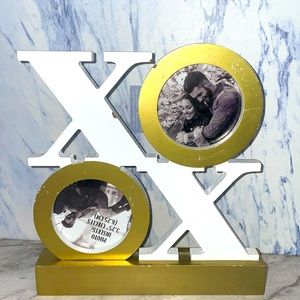 TMD Retail XOXO  3.25 Cricles picture frame